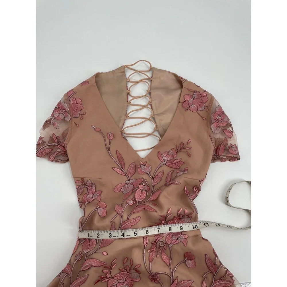 NWT Two Sisters the Label Saskia Dress Womens S Pink Lace-Up Embroidered Floral - Picture 9 of 9